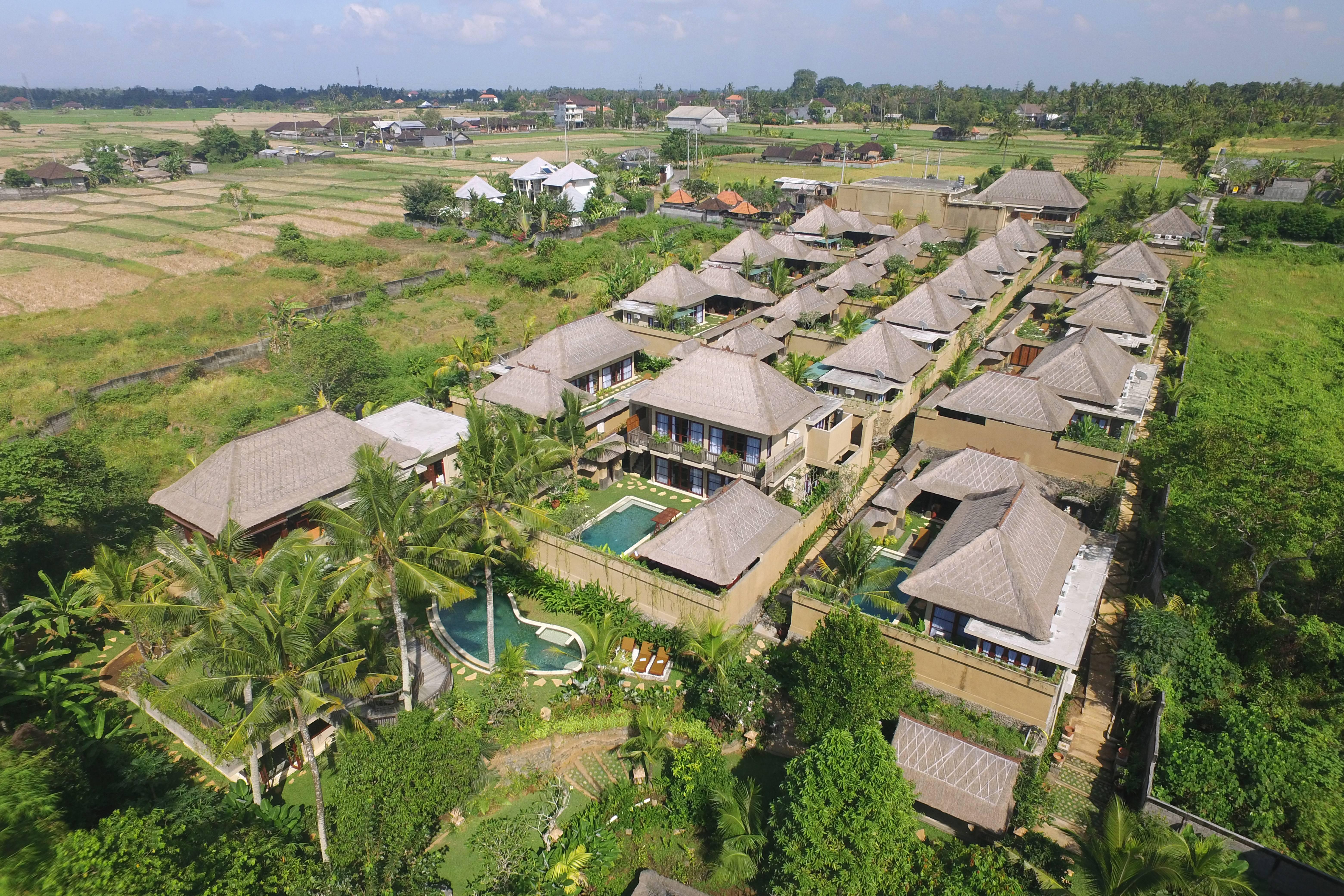 Ubud Nyuh Bali Resort & Spa Exteriér fotografie Aerial view of the resort