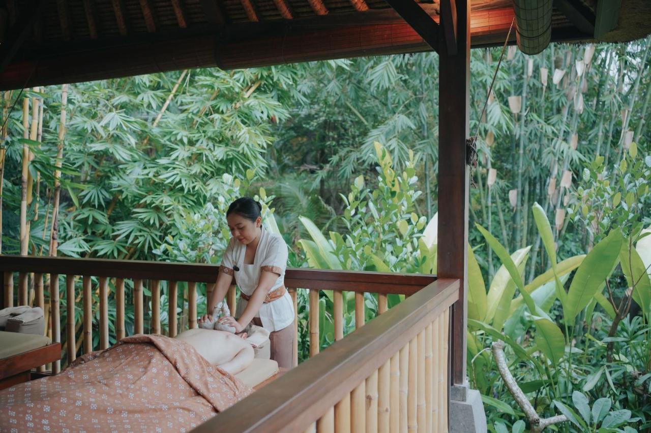 Ubud Nyuh Bali Resort & Spa Exteriér fotografie Thai massage