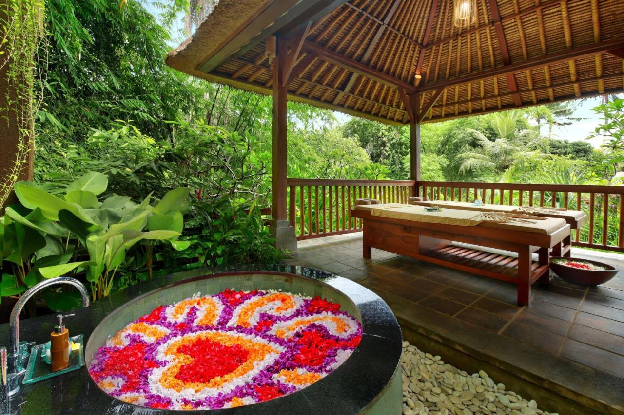 Ubud Nyuh Bali Resort & Spa Exteriér fotografie A spa in Bali, Indonesia