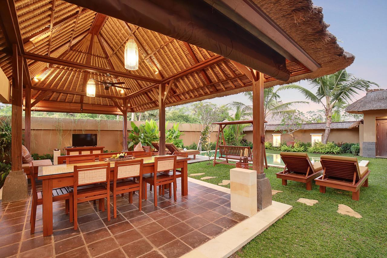 Ubud Nyuh Bali Resort & Spa Exteriér fotografie A villa at the resort